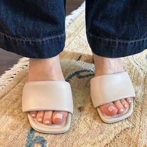 Steve Madden Cream Mules